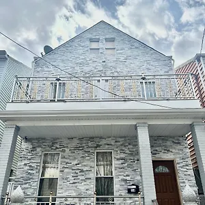  Affittacamere 3 Bedrooms In 2nd Floor Modern Brooklyn Home, Close To J Train
